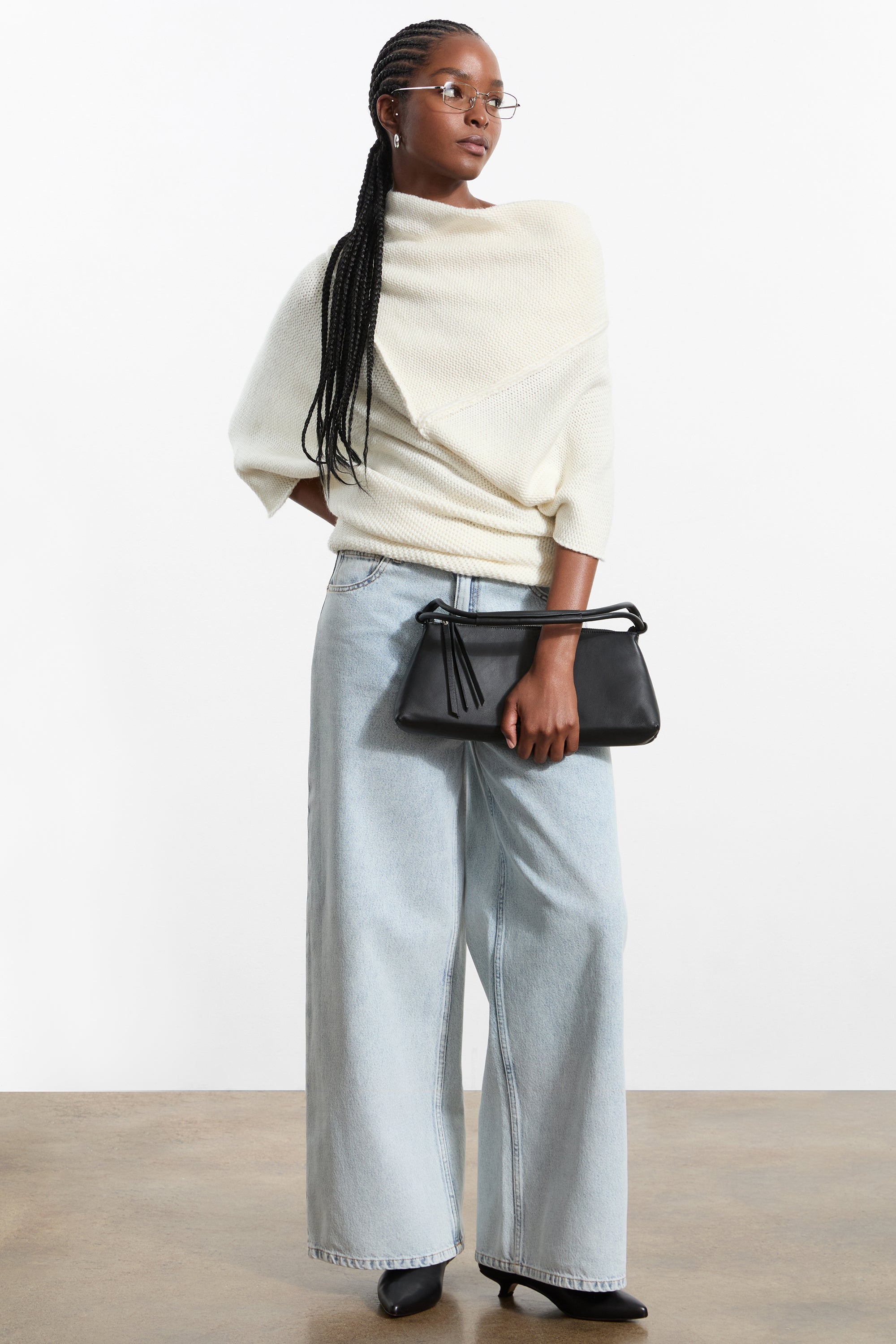 #Off White