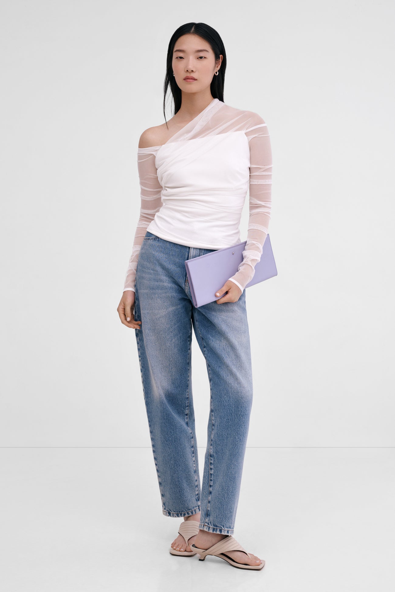 #Off White